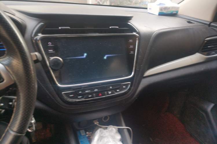 Used CHANGAN OSHAN A800 2019 1.6L Manual Comfort Model China V Standard Audio And AC Panel