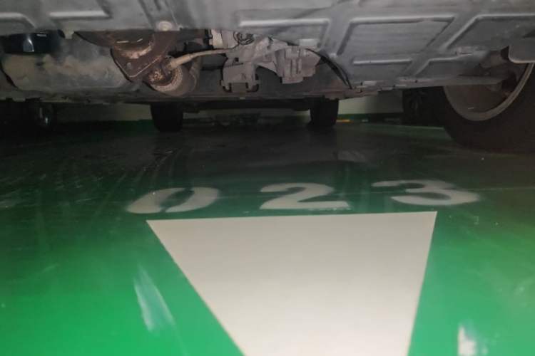Used CHANGAN OSHAN A800 2019 1.6L Manual Comfort Model China V Standard Chassis Front