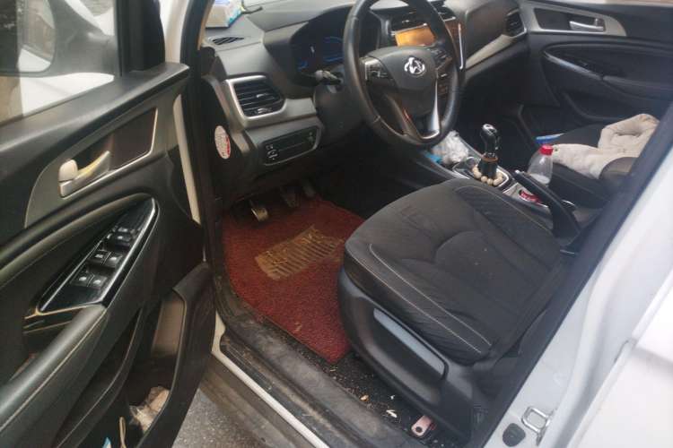 Used CHANGAN OSHAN A800 2019 1.6L Manual Comfort Model China V Standard Driver Seat