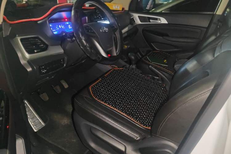 Used CHANGAN OSHAN A800 2019 1.6L Manual Comfort Model China V Standard Driver Seat