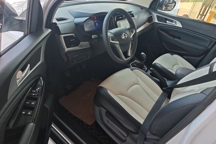 Used CHANGAN OSHAN A800 2019 1.6L Manual Luxury Model China VI Standard Driver Seat