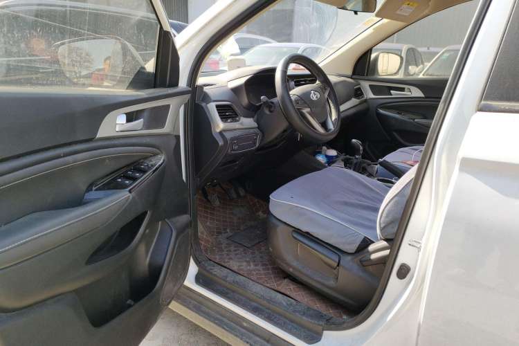 Used CHANGAN OSHAN A800 2019 1.6L Manual Comfort Model China V Standard Driver Seat