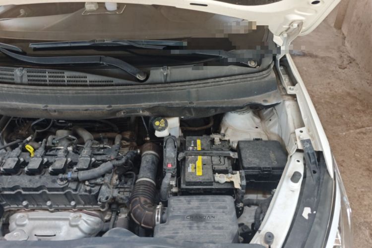 Used CHANGAN OSHAN A800 2019 1.6L Manual Comfort Model China VI Standard Engine Bay Left