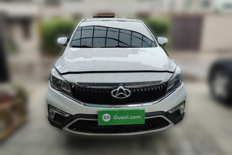 Used CHANGAN OSHAN A800 2019 1.6L Manual Comfort Model China V Standard Exterior 1