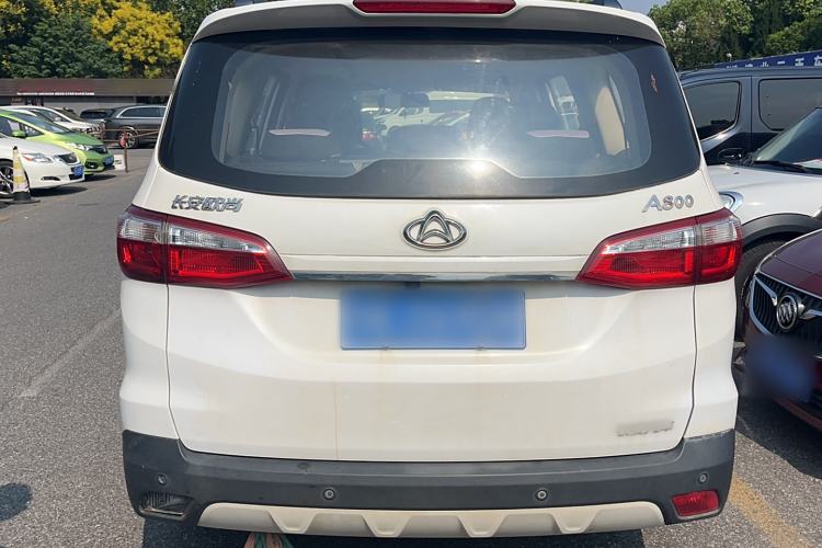 Used CHANGAN OSHAN A800 2019 1.6L Manual Comfort Model China V Standard Exterior 4