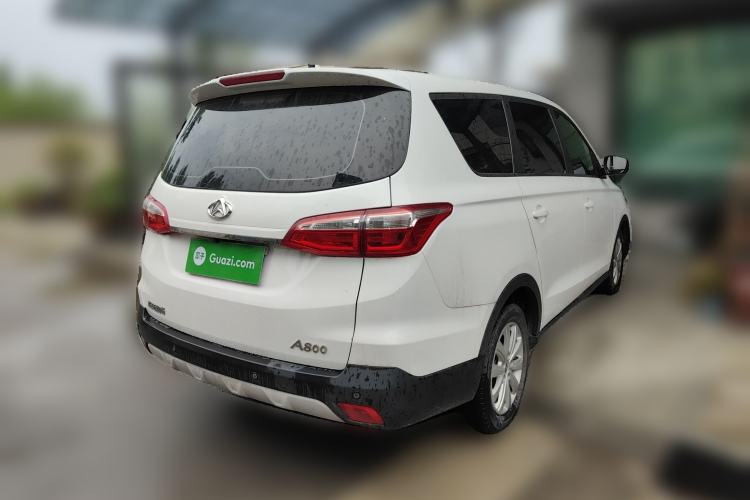 Used CHANGAN OSHAN A800 2019 1.6L Manual Comfort Model China V Standard Exterior 5