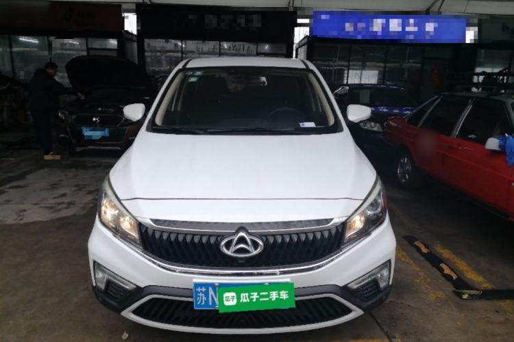 Used CHANGAN OSHAN A800 2019 1.6L Manual Comfort Model China VI Standard Front