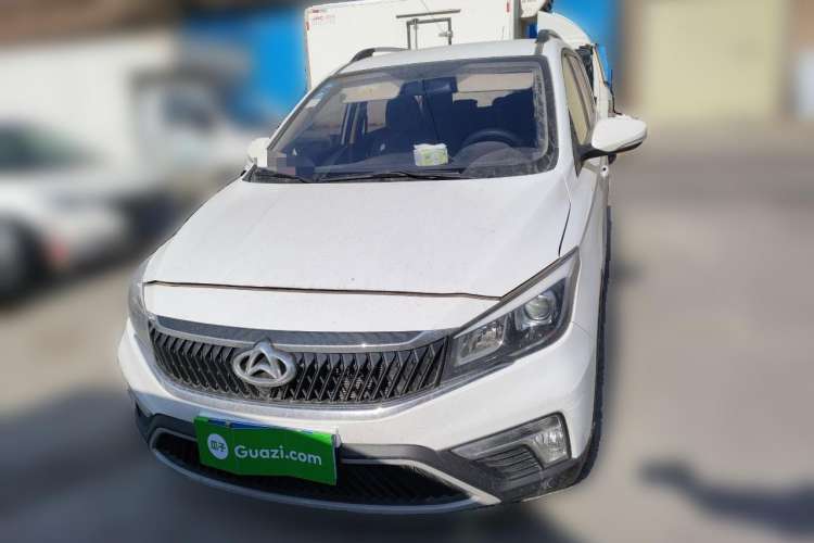 Used CHANGAN OSHAN A800 2019 1.6L Manual Comfort Model China V Standard Front
