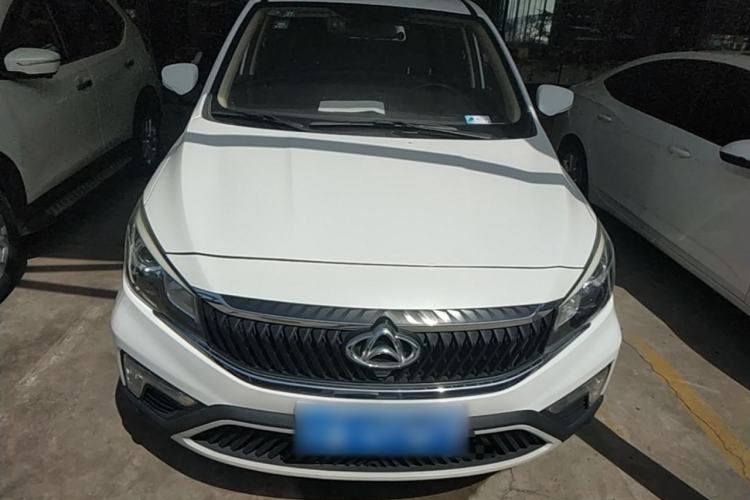 Used CHANGAN OSHAN A800 2019 1.6L Manual Comfort Model China VI Standard Front