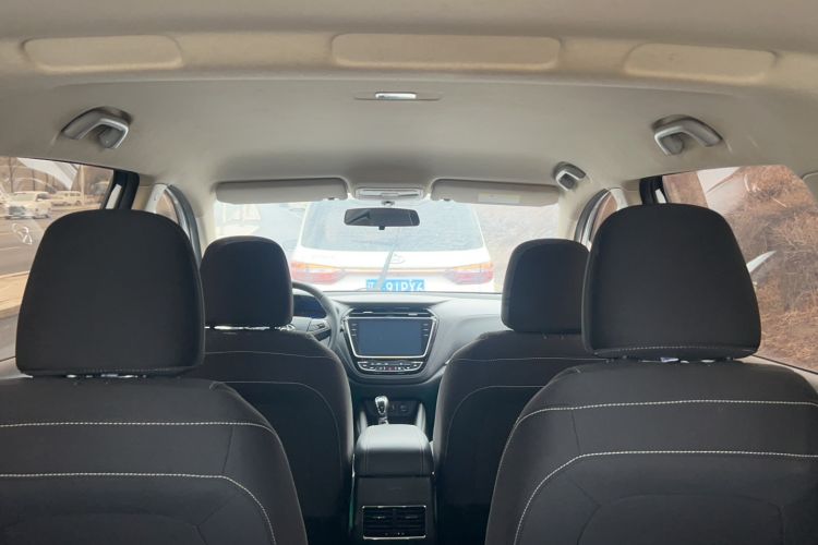 Used CHANGAN OSHAN A800 2019 1.6L Manual Comfort Model China VI Standard Headliner