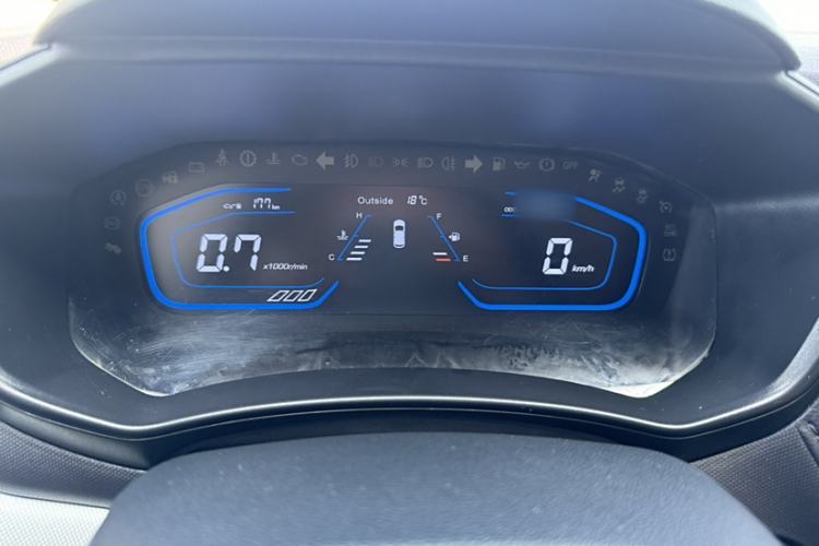Used CHANGAN OSHAN A800 2019 1.6L Manual Comfort Model China V Standard Instrument Cluster