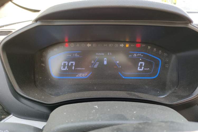 Used CHANGAN OSHAN A800 2019 1.6L Manual Comfort Model China V Standard Instrument Cluster