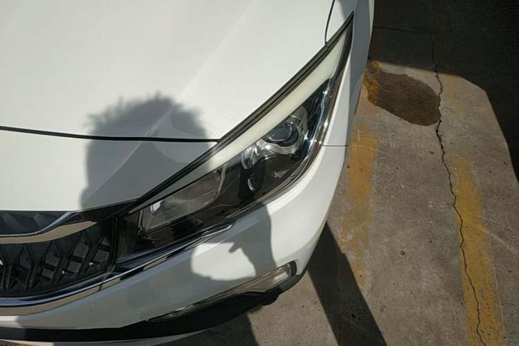 Used CHANGAN OSHAN A800 2019 1.6L Manual Comfort Model China VI Standard Left Front Headlight