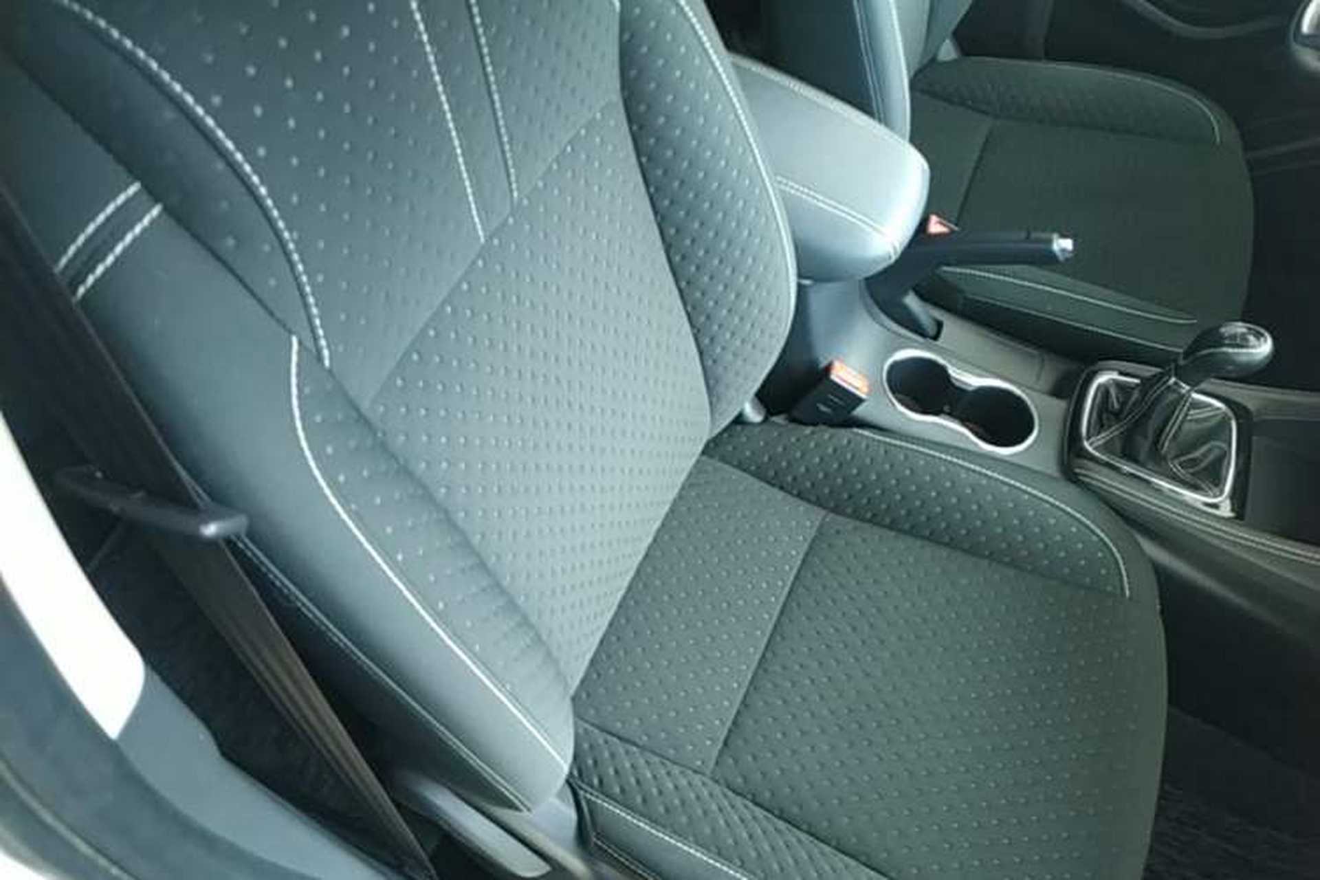Used CHANGAN OSHAN A800 2019 1.6L Manual Comfort Model China VI Standard Right Front Seat