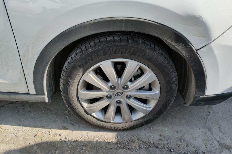 Used CHANGAN OSHAN A800 2019 1.6L Manual Comfort Model China V Standard Right Front Wheel Hub