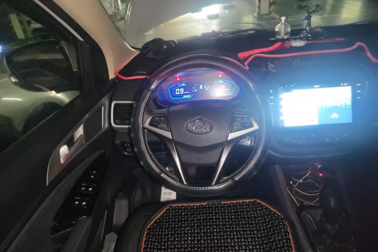 Used CHANGAN OSHAN A800 2019 1.6L Manual Comfort Model China V Standard Steering Wheel