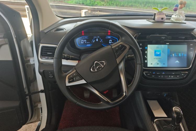 Used CHANGAN OSHAN A800 2019 1.6L Manual Comfort Model China VI Standard Steering Wheel