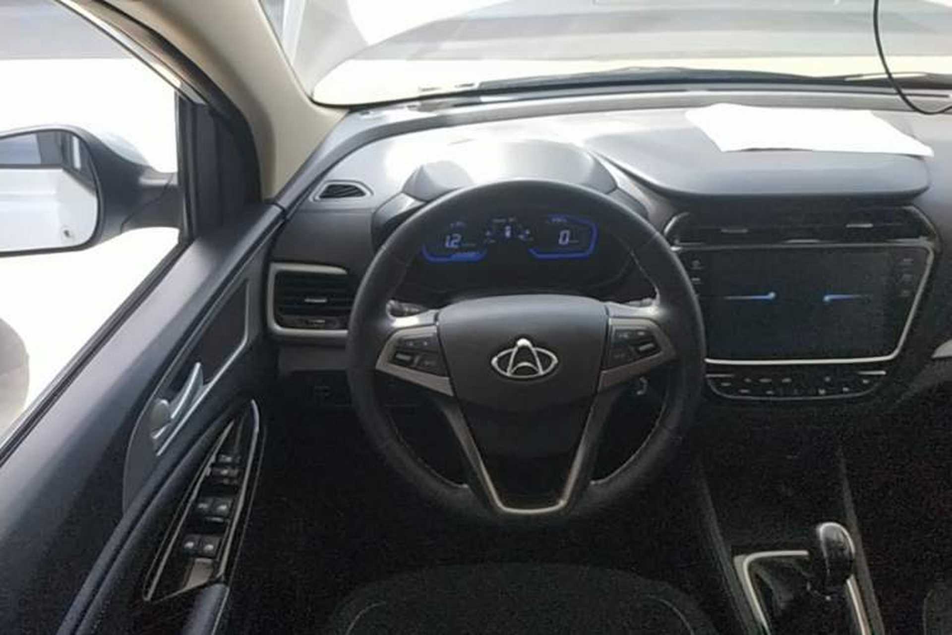 Used CHANGAN OSHAN A800 2019 1.6L Manual Comfort Model China VI Standard Steering Wheel