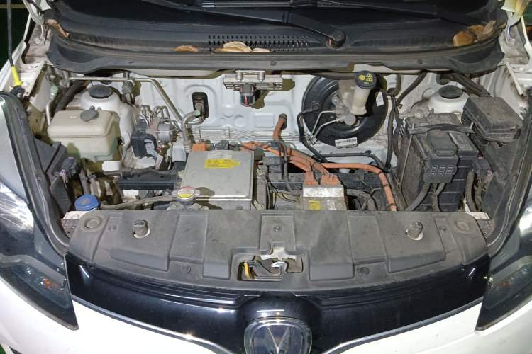 Used CHANGAN OSHAN Benni E-Star 2021 National Edition Xin Yue Version Lithium Iron Phosphate (31.18 kWh) Engine Bay