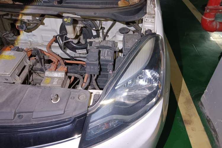 Used CHANGAN OSHAN Benni E-Star 2021 National Edition Xin Yue Version Lithium Iron Phosphate (31.18 kWh) Engine Bay Left