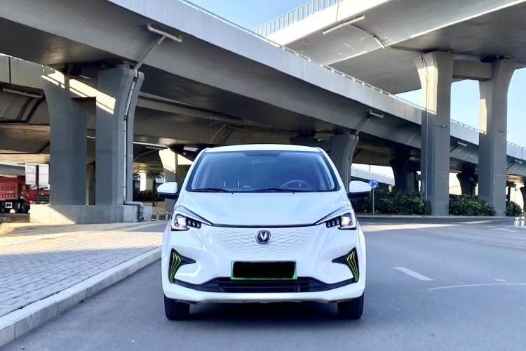Used CHANGAN OSHAN Benni E-Star 2020 Heart Edition Lithium Iron Phosphate (31.95 kWh) Exterior 1