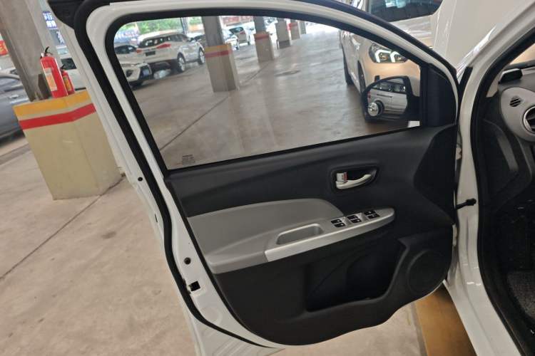 Used CHANGAN OSHAN Benni E-Star 2021 National Edition Xinyue Version (Fast-Charging Edition) Lithium NMC Left Front Door Interior