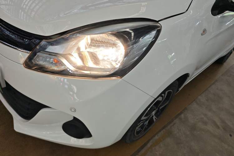 Used CHANGAN OSHAN Benni E-Star 2021 National Edition Xinyue Version (Fast-Charging Edition) Lithium NMC Left Front Headlight