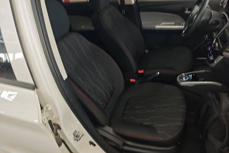 Used CHANGAN OSHAN Benni E-Star 2021 National Edition Xinyue Version (Fast-Charging Edition) Lithium NMC Right Front Seat