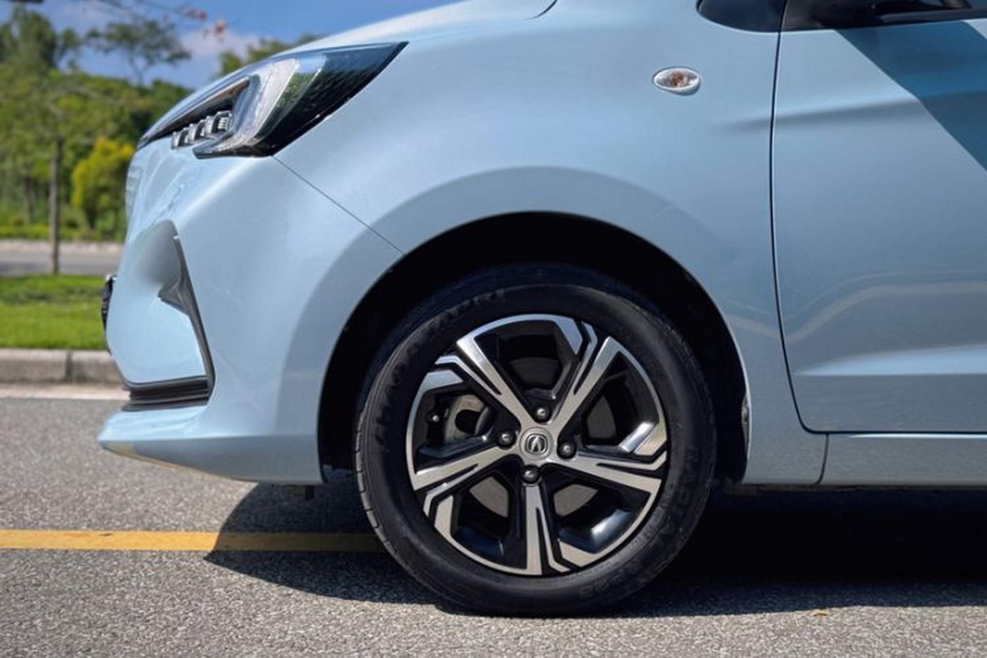 Used CHANGAN OSHAN Benni E-Star 2020 Xinyue Edition Lithium Iron Phosphate (31.95 kWh) Exterior 5