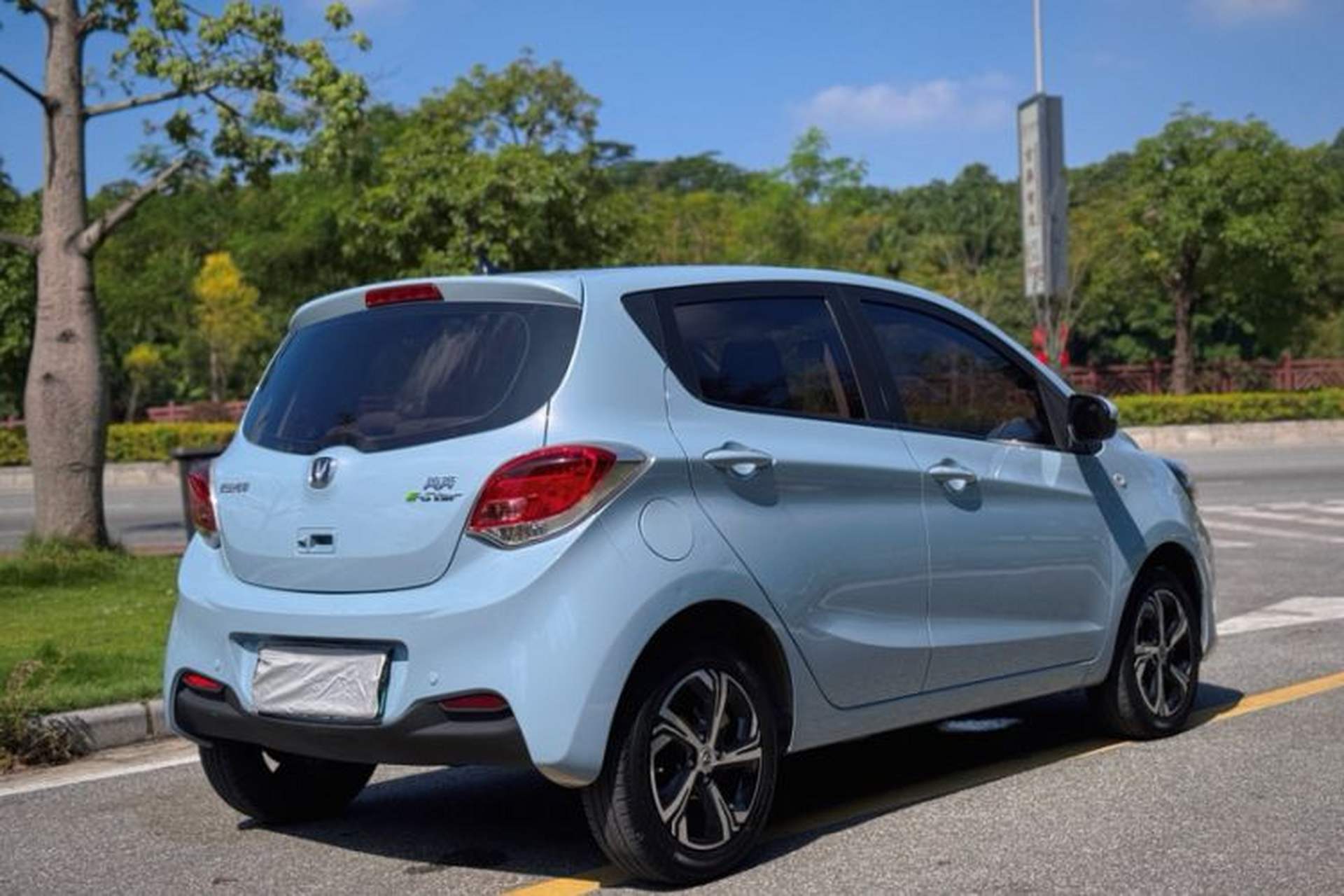 Used CHANGAN OSHAN Benni E-Star 2020 Xinyue Edition Lithium Iron Phosphate (31.95 kWh) Exterior 6