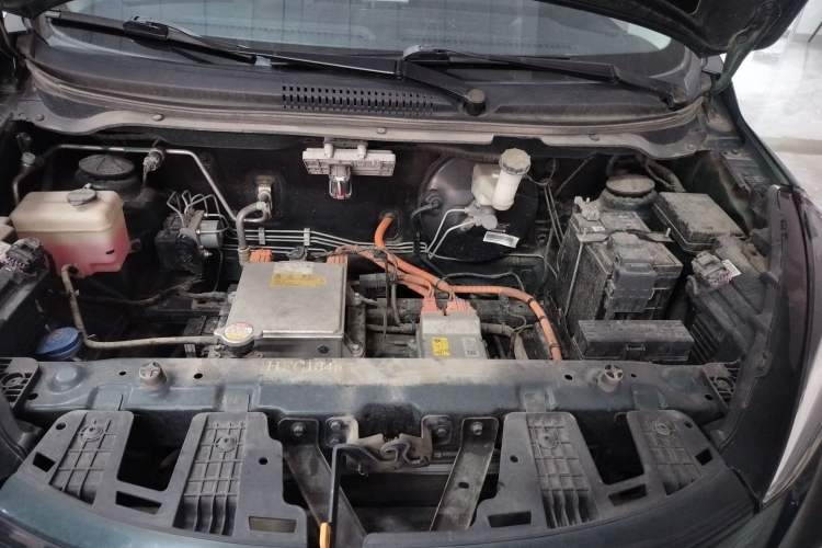 Used CHANGAN OSHAN Benni E-Star 2020 Xinyue Edition Lithium-NMC Engine Bay