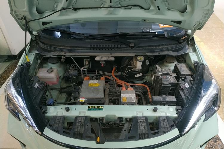 Used CHANGAN OSHAN Benni E-Star 2020 Heart Edition Lithium Iron Phosphate (31.18 kWh) Engine Bay