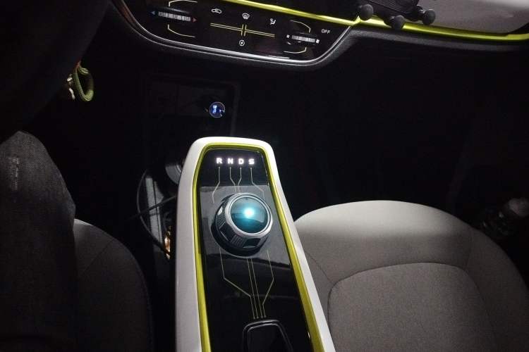 Used CHANGAN OSHAN Benni E-Star 2020 Xinyue Edition Lithium-NMC Gear Lever