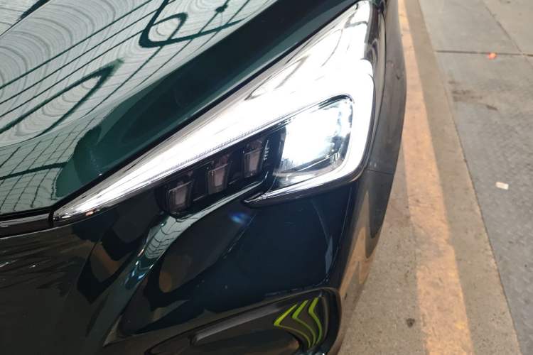 Used CHANGAN OSHAN Benni E-Star 2020 Heart Edition Lithium Iron Phosphate (31.18 kWh) Left Front Headlight