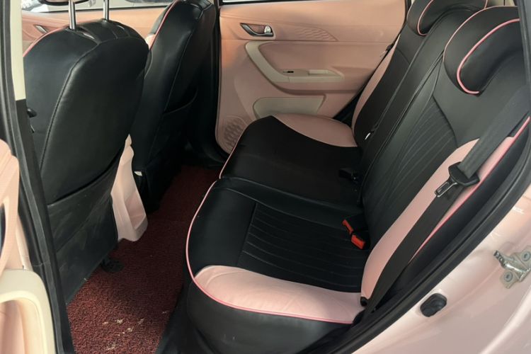 Used CHANGAN OSHAN Benni E-Star 2020 Heart Edition Lithium Iron Phosphate (31.18 kWh) Interior 2