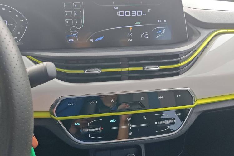 Used CHANGAN OSHAN Benni E-Star 2020 Heartbeat Edition NMC Lithium Audio And AC Panel