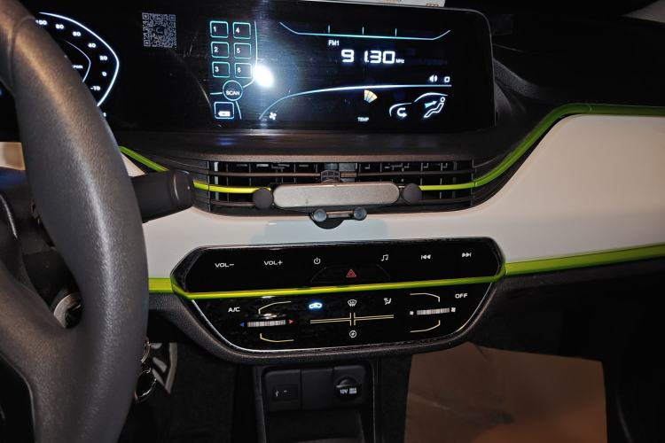 Used CHANGAN OSHAN Benni E-Star 2020 Heartbeat Edition NMC Lithium Audio And AC Panel
