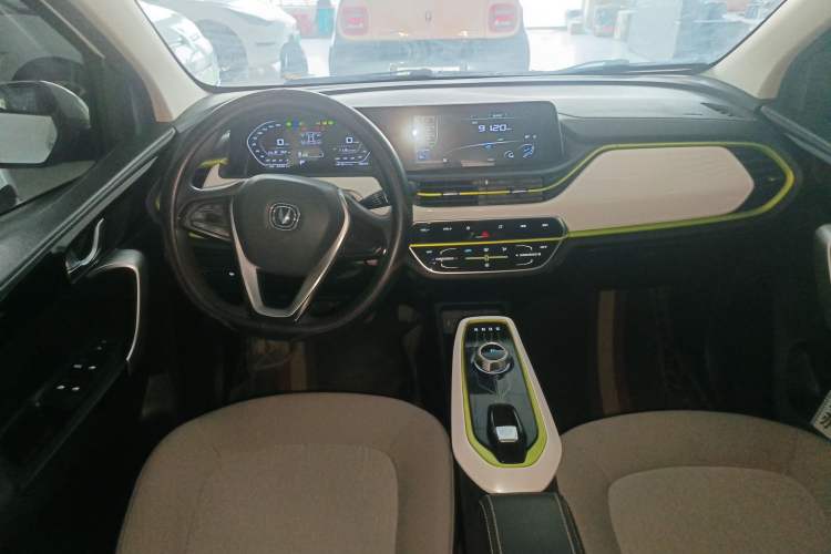 Used CHANGAN OSHAN Benni E-Star 2020 Heartbeat Edition NMC Lithium Center Console