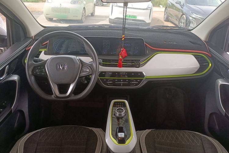 Used CHANGAN OSHAN Benni E-Star 2020 Heartbeat Edition NMC Lithium Center Console