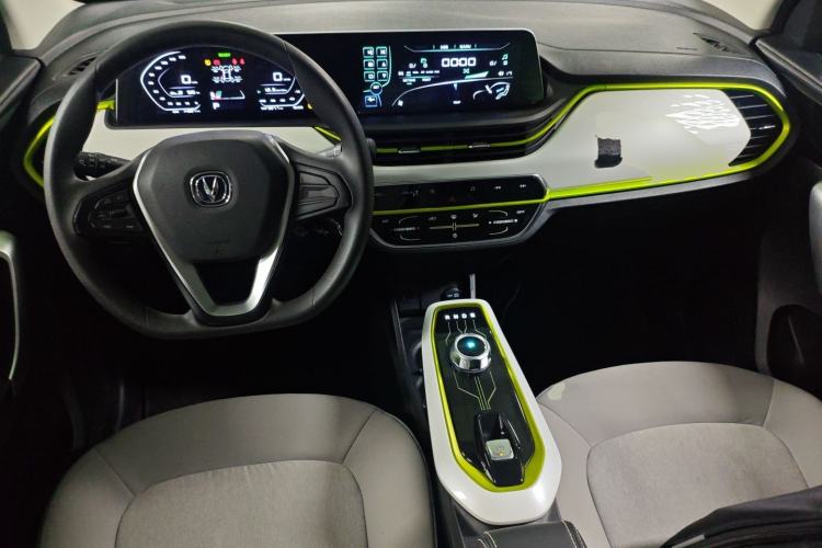 Used CHANGAN OSHAN Benni E-Star 2020 Heart Edition Lithium Iron Phosphate (31.95 kWh) Center Console
