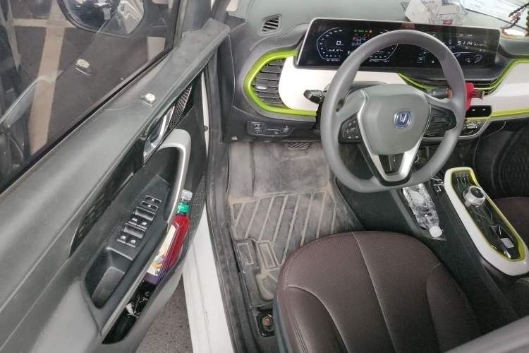 Used CHANGAN OSHAN Benni E-Star 2020 Heartbeat Edition NMC Lithium Driver Seat