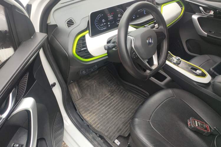 Used CHANGAN OSHAN Benni E-Star 2020 Heartbeat Edition NMC Lithium Driver Seat