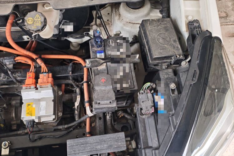 Used CHANGAN OSHAN Benni E-Star 2020 Heartbeat Edition NMC Lithium Engine Bay Left