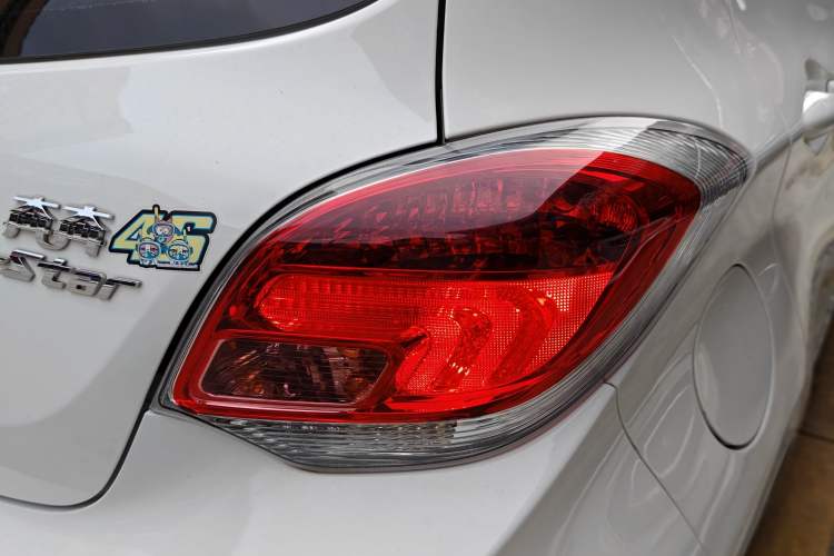 Used CHANGAN OSHAN Benni E-Star 2020 Heartbeat Edition NMC Lithium Exterior 6