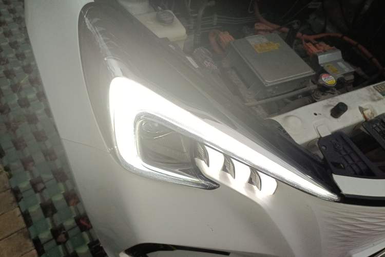 Used CHANGAN OSHAN Benni E-Star 2020 Xinyue Edition Lithium-NMC Exterior 6