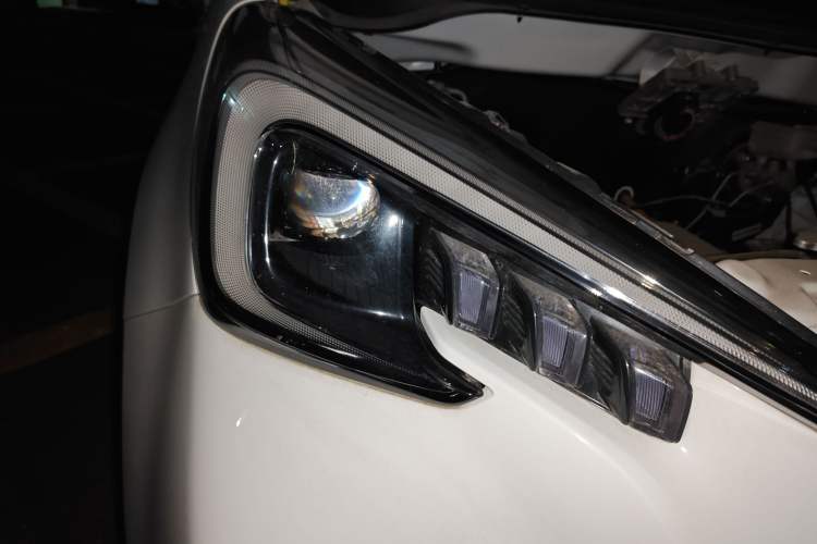 Used CHANGAN OSHAN Benni E-Star 2020 Heartbeat Edition NMC Lithium Exterior 6