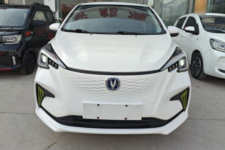 Used CHANGAN OSHAN Benni E-Star 2020 Heart Edition Lithium Iron Phosphate (31.95 kWh) Front