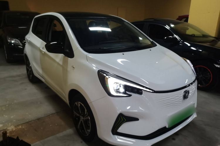 Used CHANGAN OSHAN Benni E-Star 2020 Heartbeat Edition NMC Lithium Front Right 45 Deg