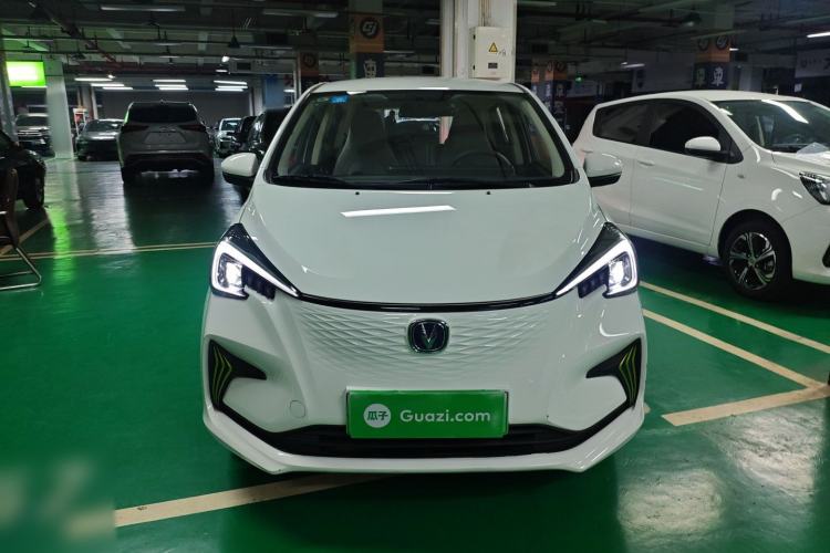Used CHANGAN OSHAN Benni E-Star 2020 Heart Edition Lithium Iron Phosphate (31.95 kWh) Front