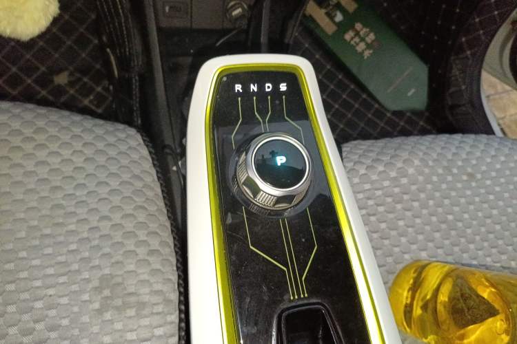 Used CHANGAN OSHAN Benni E-Star 2020 Xinyue Edition Lithium-NMC Gear Lever